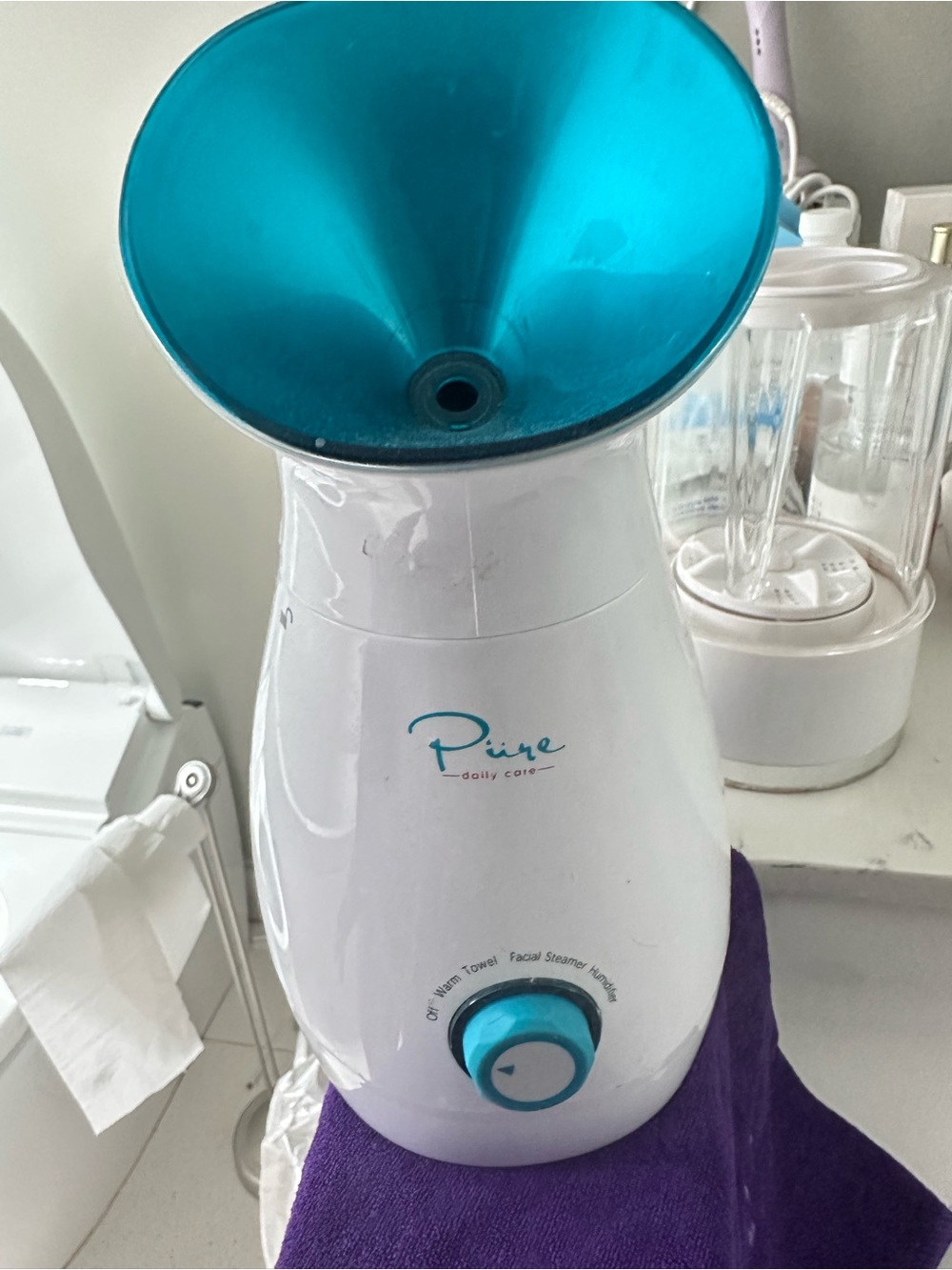 Pure Daily Care Facial Steamer in White and Teal